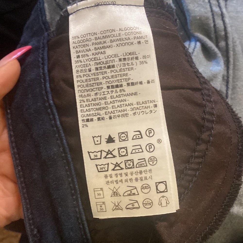 Jeans - Picture 9 of 9